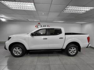 Nissan Navara 2.5DDTi double cab SE Plus manual - Image 2