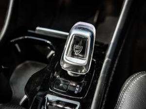 Volvo XC40 B4 Plus Dark - Image 16