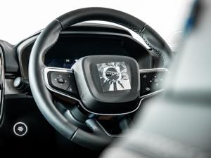Volvo XC40 B4 Plus Dark - Image 18