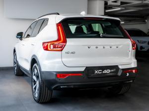 Volvo XC40 B4 Plus Dark - Image 6