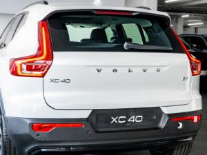 Volvo XC40 B4 Plus Dark - Image 9