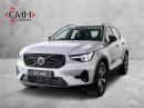 Thumbnail Volvo XC40 B4 Plus Dark