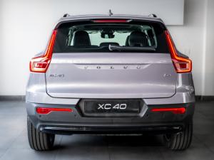 Volvo XC40 B4 Plus Dark - Image 5