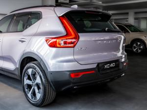 Volvo XC40 B4 Plus Dark - Image 6