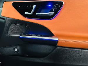 Mercedes-Benz C-Class C220d Avantgarde - Image 10