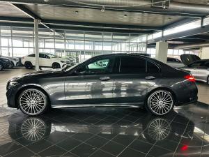 Mercedes-Benz C-Class C220d Avantgarde - Image 13