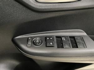 Honda WR-V 1.2 Comfort - Image 9