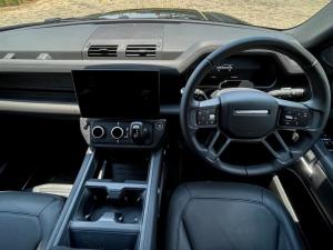 Land Rover Defender 110 P425 X-Dynamic HSE - Image 17