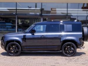 Land Rover Defender 110 P425 X-Dynamic HSE - Image 6