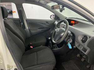 Toyota Etios sedan 1.5 Sprint - Image 17