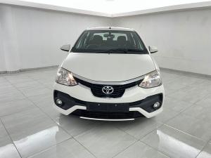 Toyota Etios sedan 1.5 Sprint - Image 3