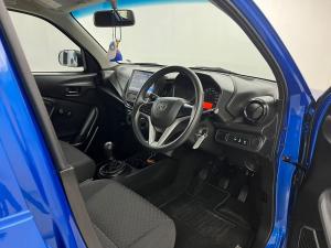 Toyota Vitz 1.0 - Image 12