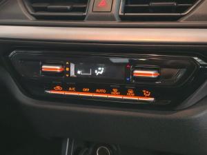 Suzuki Swift 1.2 GLX manual - Image 26