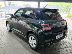 Suzuki Swift 1.2 GL+ auto - Image 9