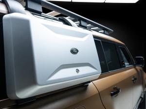 Land Rover Defender 110 D300 X-Dynamic HSE - Image 15