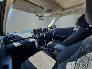 Mahindra XUV 3XO 1.2T MX3 manual - Image 12