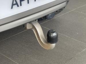 Land Rover Defender 110 D350 X-Dynamic HSE - Image 10
