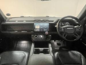 Land Rover Defender 110 D350 X-Dynamic HSE - Image 12