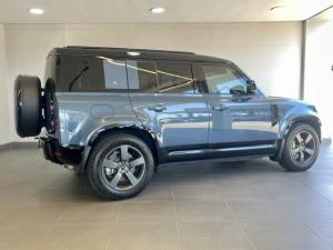 Land Rover Defender 110 P400 X-Dynamic HSE - Image 6