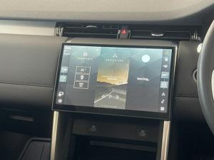 Land Rover Discovery Sport D200 R-Dynamic SE - Image 14