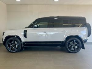 Land Rover Defender 110 D350 X-Dynamic HSE - Image 3