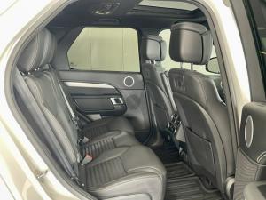 Land Rover Discovery D350 Dynamic HSE - Image 12
