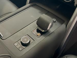 Land Rover Discovery D350 Dynamic HSE - Image 15