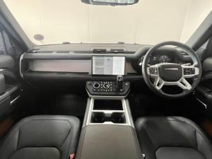 Land Rover Defender 130 D350 X-Dynamic HSE - Image 15