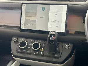 Land Rover Defender 130 D350 X-Dynamic HSE - Image 16