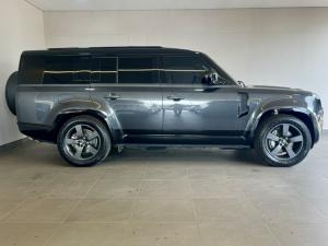 Land Rover Defender 130 D350 X-Dynamic HSE - Image 4