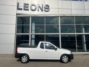 Nissan NP200 1.6i safety pack (aircon) - Image 3