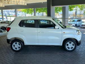 Suzuki S-Presso 1.0 GL auto - Image 13