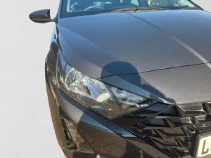 Hyundai i20 1.2 Premium - Image 18