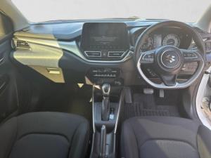 Suzuki Baleno 1.5 GLX auto - Image 13
