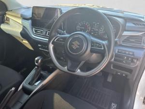 Suzuki Baleno 1.5 GLX auto - Image 16