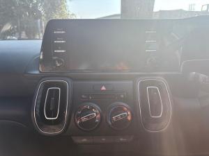 Kia Sonet 1.5 LX manual - Image 10