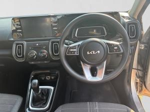 Kia Sonet 1.5 LX manual - Image 15