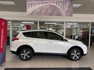 Toyota RAV4 2.0 GX - Image 3