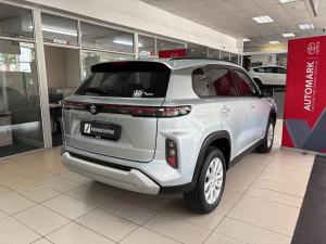Suzuki Grand Vitara 1.5 GL manual - Image 2