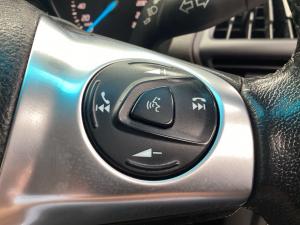 Ford Kuga 1.6T Ambiente - Image 10