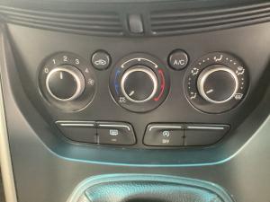 Ford Kuga 1.6T Ambiente - Image 15
