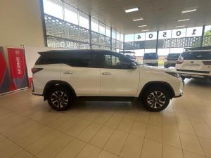 Toyota Fortuner 2.8GD-6 4x4 - Image 3