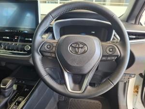 Toyota Corolla Cross 1.8 HEV XS - Image 8