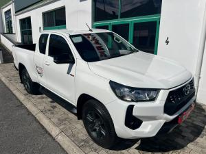 Toyota Hilux 2.4GD-6 Xtra cab Raider manual - Image 1