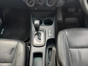 Toyota Hilux 2.4GD-6 Xtra cab Raider auto - Image 12
