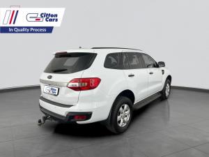 Ford Everest 2.2 TdciXLS automatic - Image 5