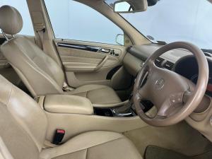 Mercedes-Benz C 320 Elegance automatic - Image 9