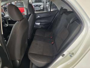 Kia Picanto 1.0 Street automatic - Image 11