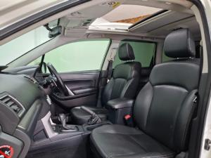 Subaru Forester 2.0 XT - Image 8
