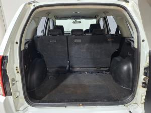 Suzuki Grand Vitara 2.4 - Image 12